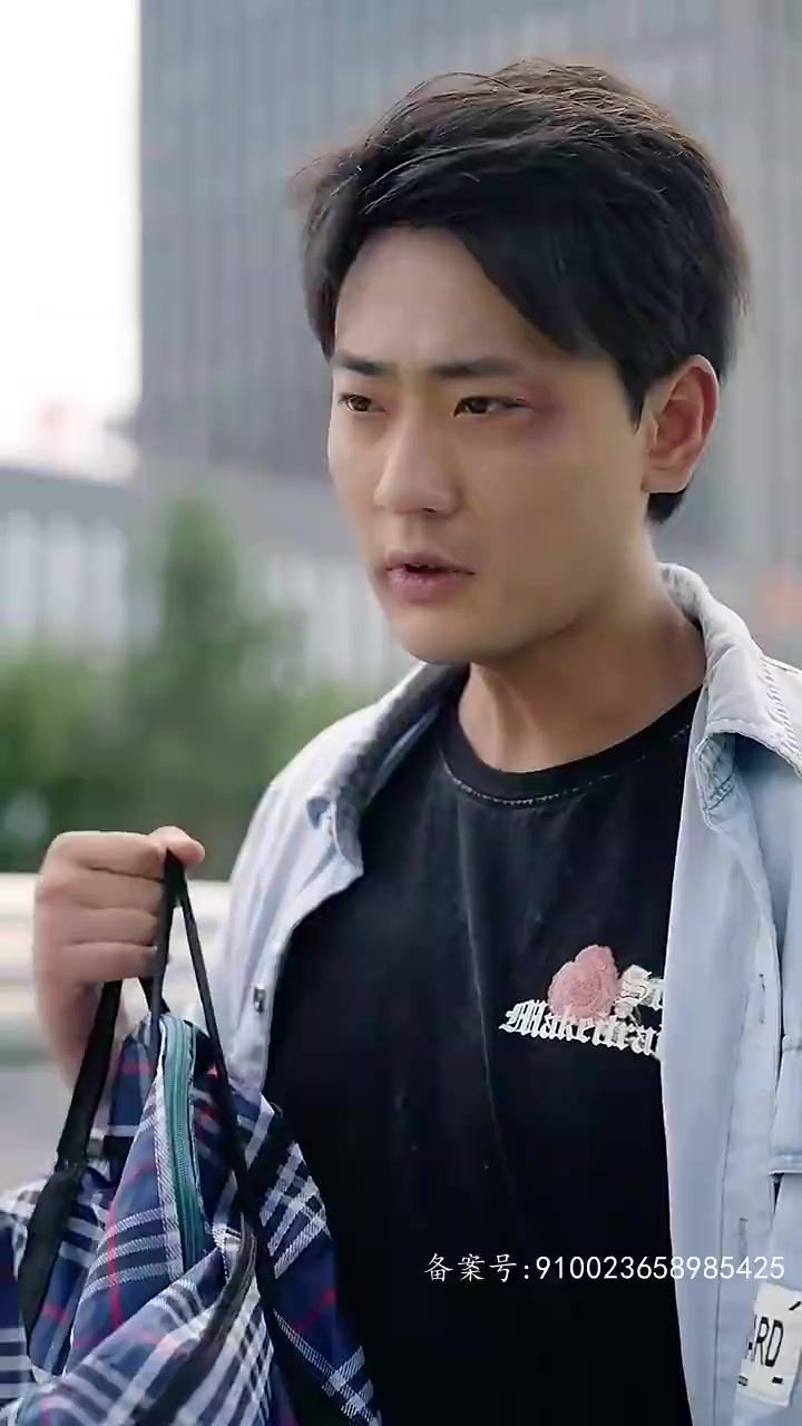 物价贬值后被女明星倒追 第1-20集